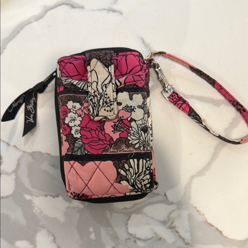 Vera Bradley Pink Floral Quilted Wristlet Phone Case
